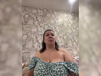 -BuSiNkA webcam model stream image