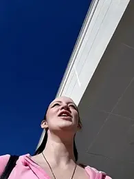 EVILYN webcam model stream image