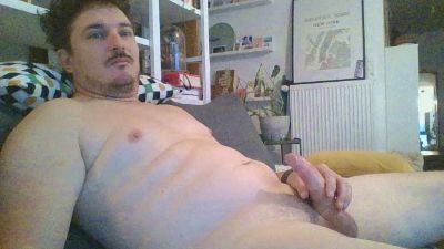 moinuxxx webcam model stream image