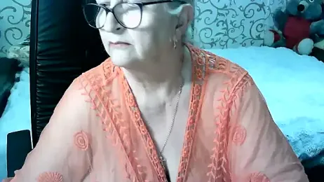 LolkaAlyss webcam model stream image
