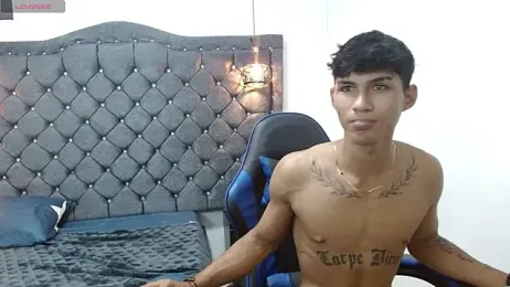 luka_big18 webcam model stream image