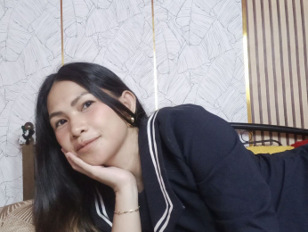 KimikoSnow webcam model stream image