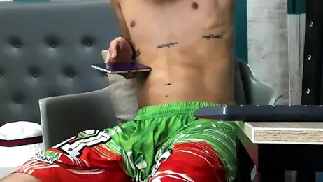 Ian1_ webcam model stream image