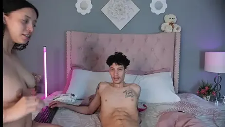 Joe_And_Emma webcam model stream image