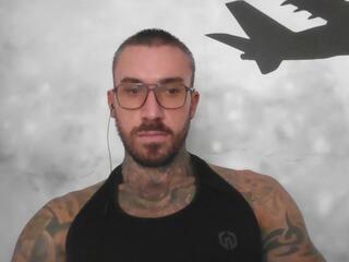 Lucias Crawford webcam model stream image