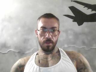 Lucias Crawford webcam model stream image