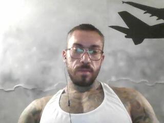 Lucias Crawford webcam model stream image