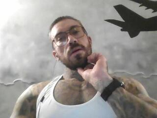 Lucias Crawford webcam model stream image