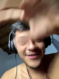 Monson_cl2 webcam model stream image