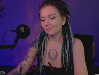SOVA_tut webcam bongacams model stream image