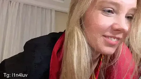 AIicaparkerc webcam model stream image