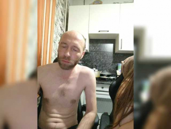 Innokentiy449 webcam bongacams model stream image