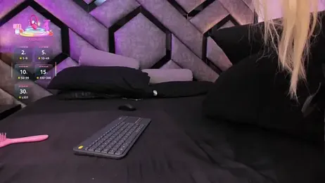 Manu_bauer webcam model stream image