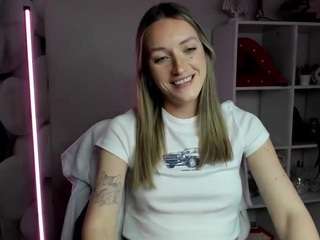 evelynblond webcam model stream image