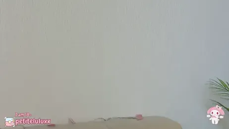 petiteluluxx webcam model stream image