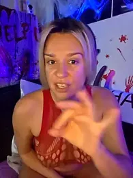 SpicyVicky webcam model stream image