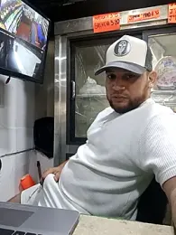 Catire10_ webcam model stream image