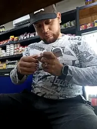 Catire10_ webcam model stream image