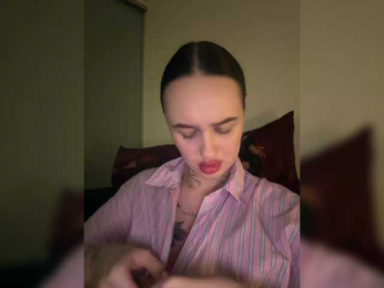 Italianka webcam model stream image