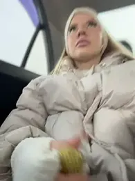 NewLale webcam model stream image