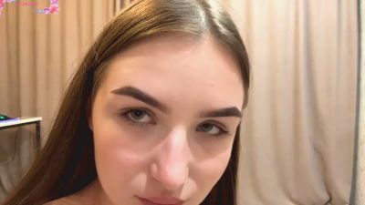 RinaSrygley webcam model stream image