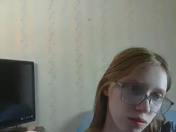 LustfulSarah webcam model stream image