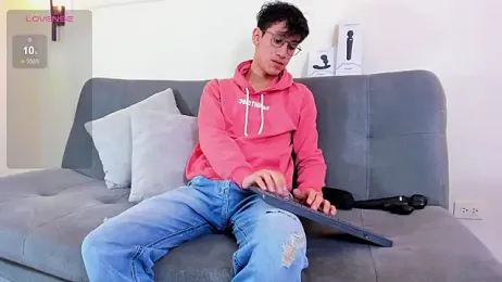 Cum_hunters webcam stripchat model stream image