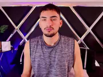 alekruizx webcam model stream image