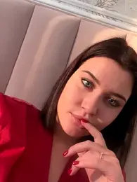 KikiWatson webcam model stream image