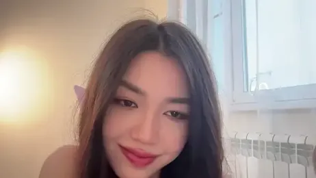 yourlittlesunrise_ webcam model stream image