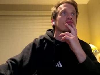 aanal341330 webcam model stream image