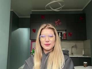 sherlypacquette webcam model stream image