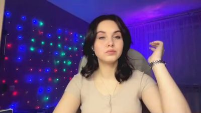 ZENDAYAS_EYES webcam model stream image