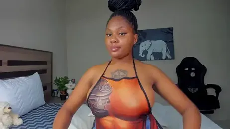 Renee-18 webcam model stream image