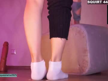 queeneliaa_ webcam chaturbate model stream image