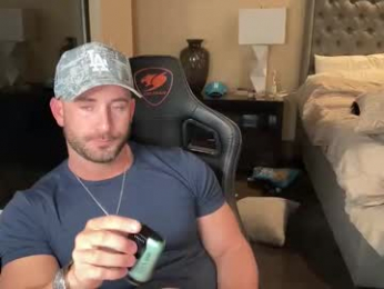 brettmycles webcam model stream image