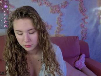 Elsiee-Cuttiess webcam model stream image