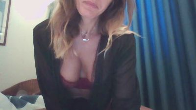 EmmaLoren webcam model stream image