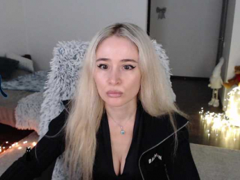 _Xyliganka777_ webcam model stream image