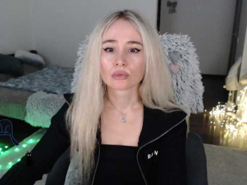 _Xyliganka777_ webcam bongacams model stream image