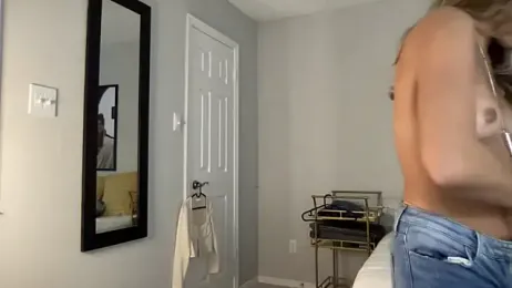 ShaniRea webcam stripchat model stream image