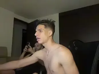 lionandreough webcam model stream image