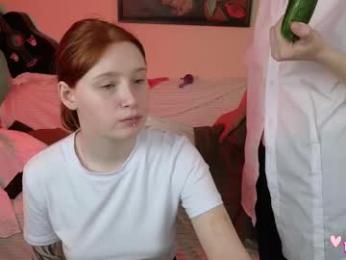 babees_eva webcam model stream image