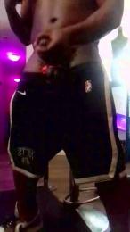 Tonypole83 webcam cam4 model stream image