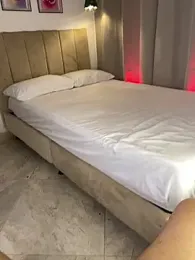 Little_Emma_11 webcam model stream image