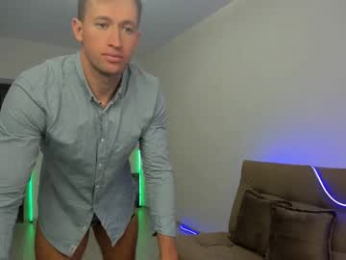 marc105100 webcam model stream image
