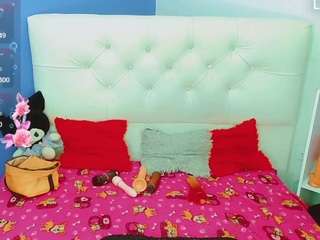 sharon-sex webcam model stream image