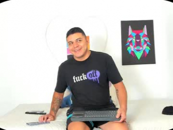 rooxxyy_ webcam model stream image