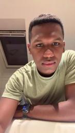 Latino4Daddys24 webcam model stream image