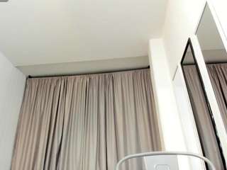 keiisyy webcam model stream image